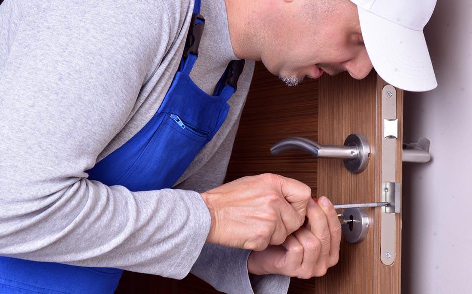 raisonnable serrure porte blindee La Verrière